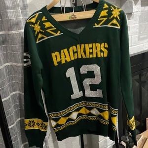 NWT Aaron Rodgers sweater. Xl .